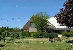 Logis Les Dineux Village Trémeur