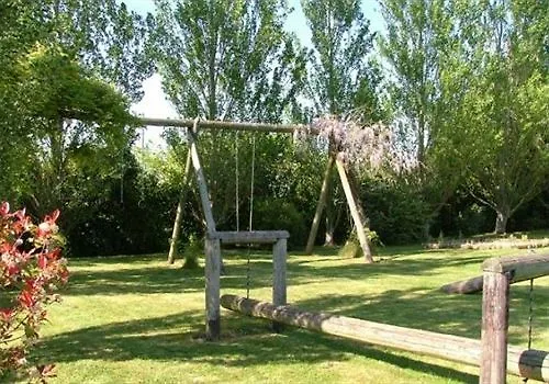 Logis Les Dineux Village Trémeur