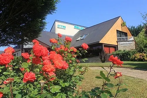 Logis Les Dineux Village Trémeur